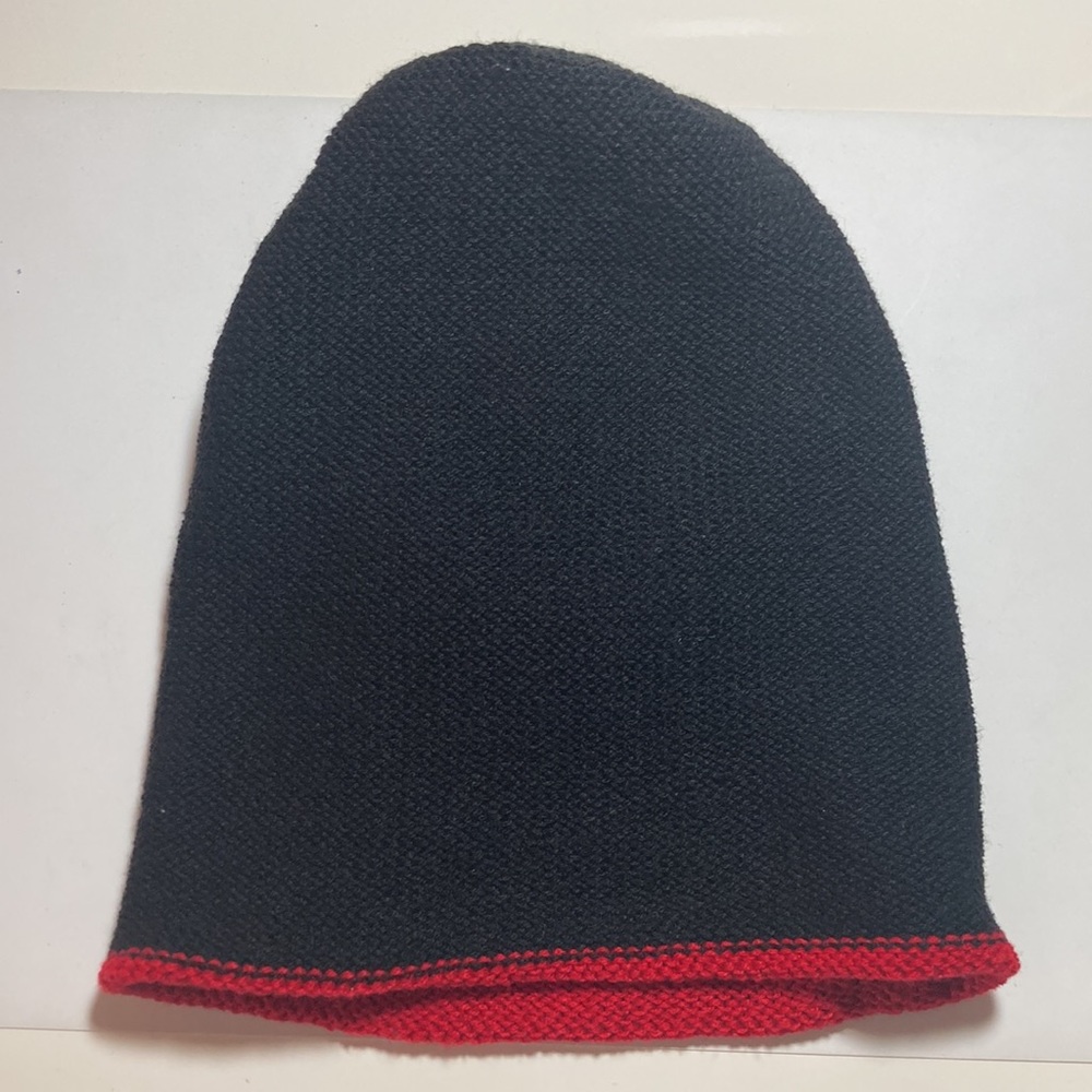2 HATS - Picture 6 of 8